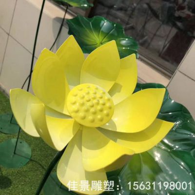 彩绘不锈钢荷花园林雕塑
