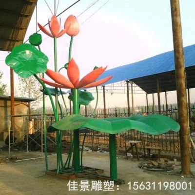 彩绘不锈钢荷花城市雕塑