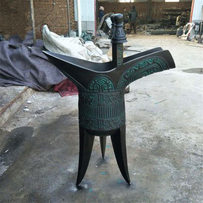 古代酒樽城市标志铜雕