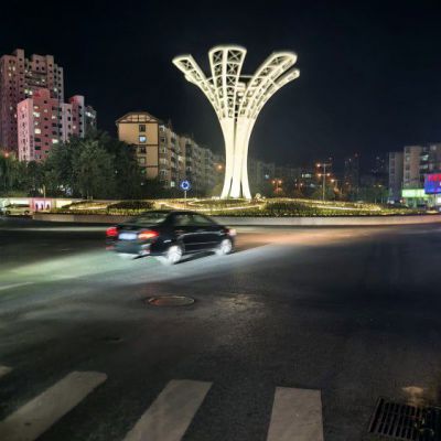 大型不锈钢标志抽象雕塑
