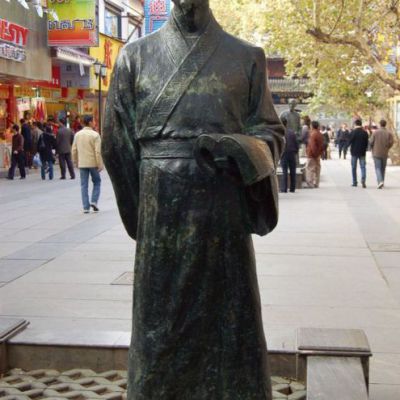 药圣李时珍街边人物铜雕