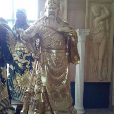 撸胡须关公景区标志铜雕