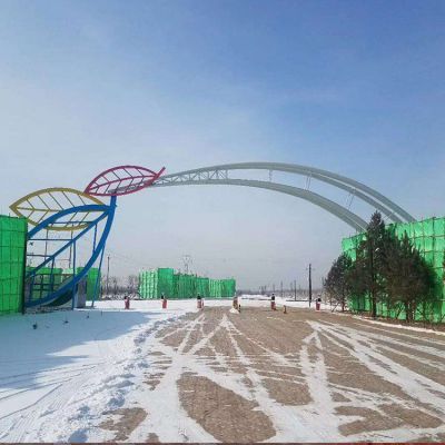 不锈钢彩绘大门城市雕塑