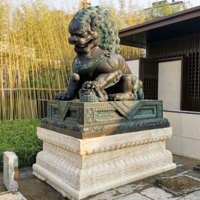 青铜狮子小区景观铜雕