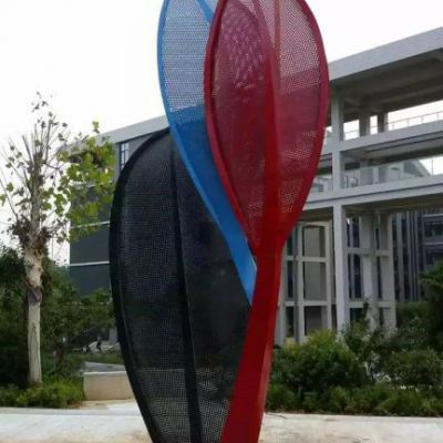 镂空发芽小树不锈钢雕塑