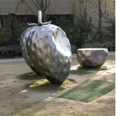 镜面草莓不锈钢景观雕塑