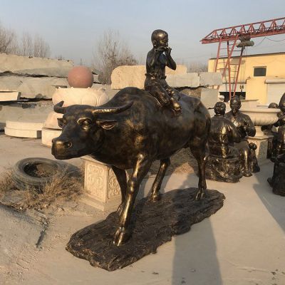 民俗牧童骑牛景观铜雕