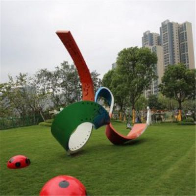 彩绘彩带标志不锈钢雕塑