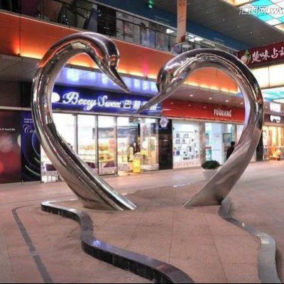 镜面不锈钢抽象爱心雕塑