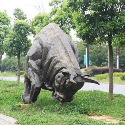 华尔街牛城市动物铜雕