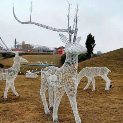 广场镂空叉角鹿景观雕塑