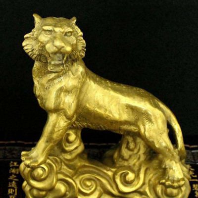 金色虎动物铜雕