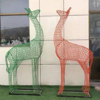 不锈钢镂空长颈鹿庭院雕塑