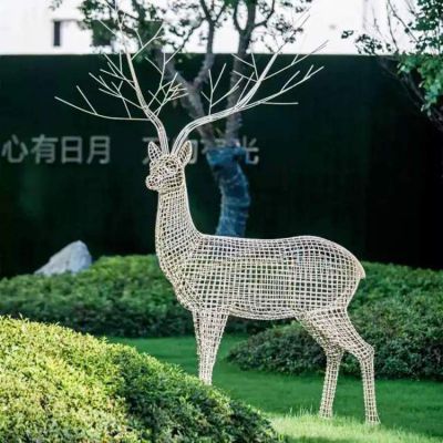 街头不锈钢鹿动物雕塑