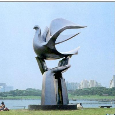 城市不锈钢鸽子动物雕塑