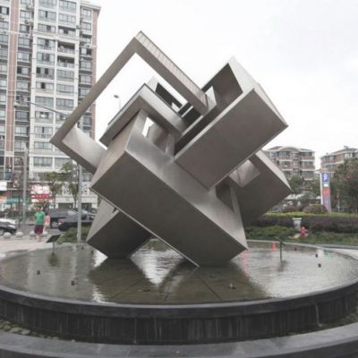 广场不锈钢魔方雕塑