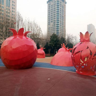 玻璃钢石榴彩绘雕塑