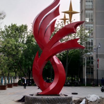 不锈钢彩绘别墅景观雕塑
