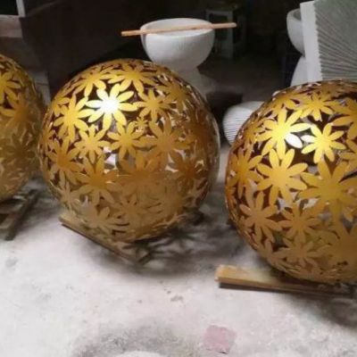 不锈钢树叶镂空球标志雕塑
