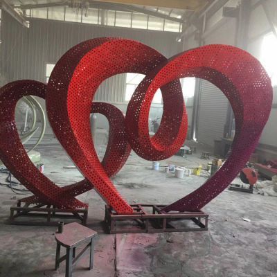 不锈钢红色爱心标志雕塑