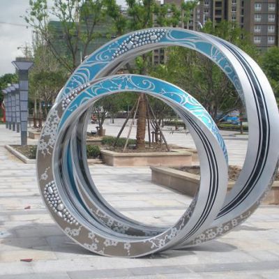 不锈钢四层圆环景观雕塑