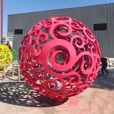 不锈钢镜面镂空球景观雕塑