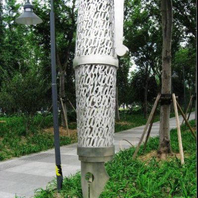 不锈钢校园文化钢笔雕塑
