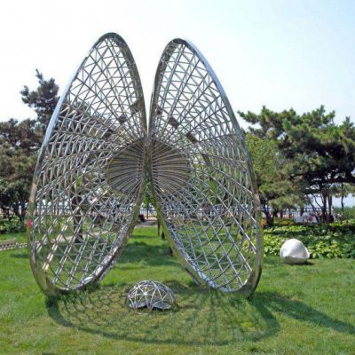 公园不锈钢镂空扇贝雕塑