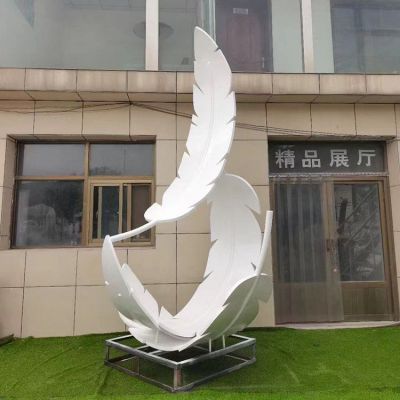 不锈钢户外羽毛雕塑