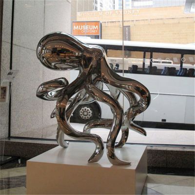 大型不锈钢章鱼雕塑