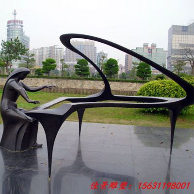 现货仿铜弹钢琴抽象人物雕塑