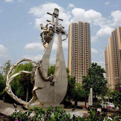 抽象弹琵琶雕塑 城市景观 