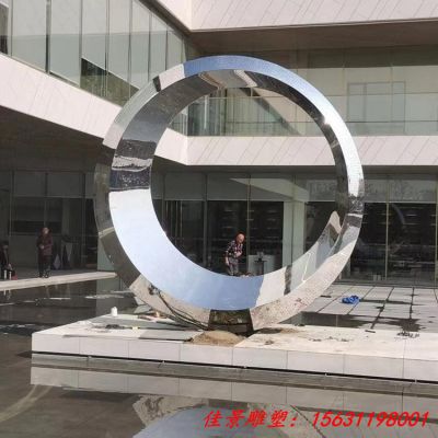 创意不锈钢圆环雕塑
