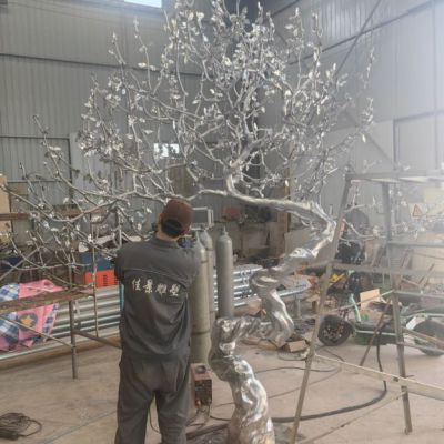 不锈钢树雕塑 景观雕塑厂家